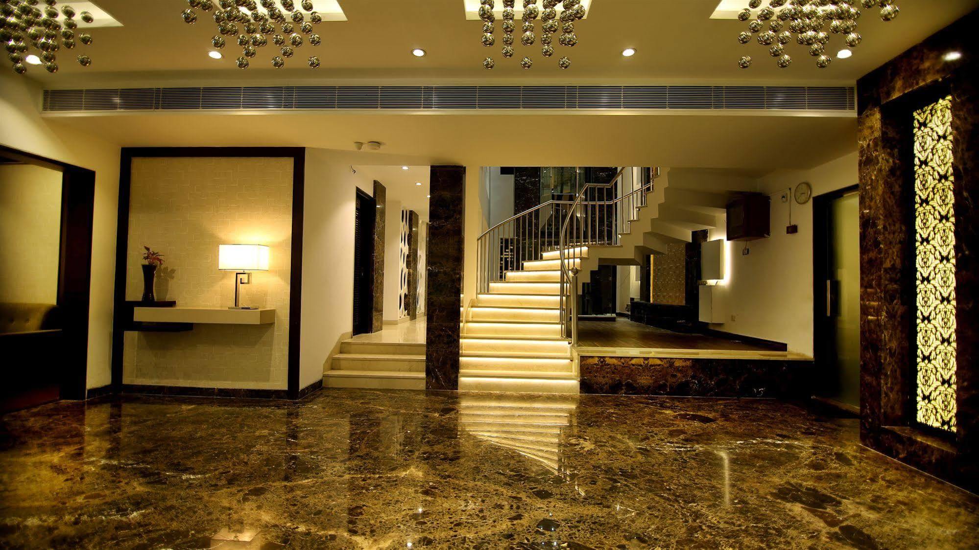 The Prime Balaji Deluxe At New Delhi Railway Station - Free Airport Pickup Hotel Exterior photo
