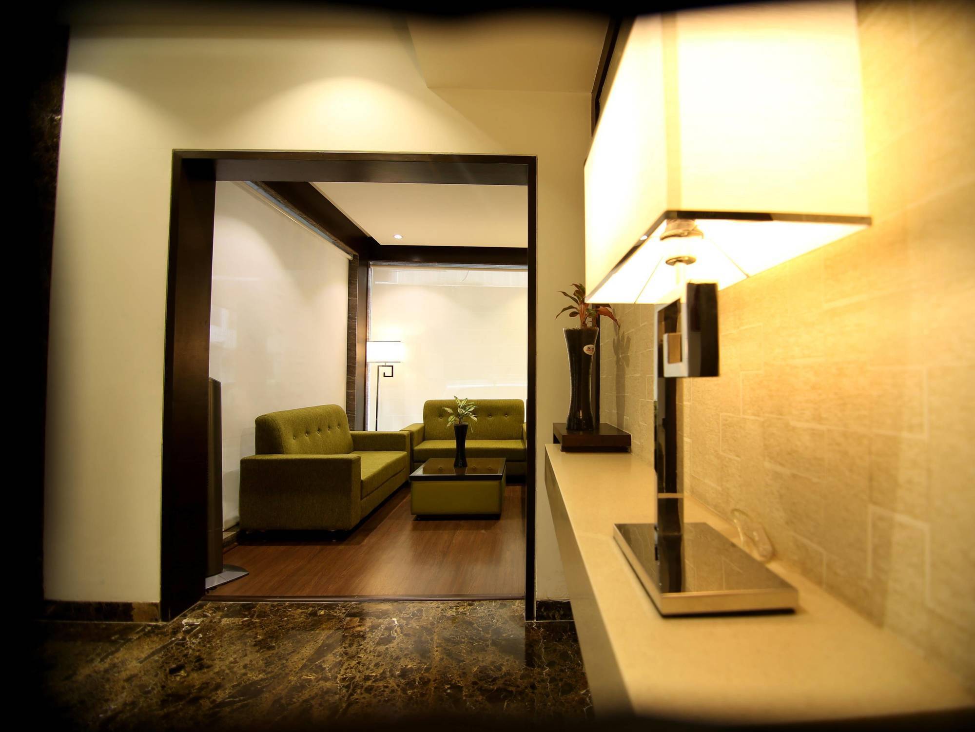 The Prime Balaji Deluxe At New Delhi Railway Station - Free Airport Pickup Hotel Exterior photo
